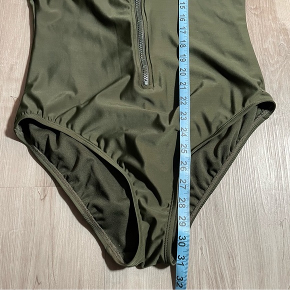 All In Motion Long Sleeve Swimsuit L - Picture 8 of 8